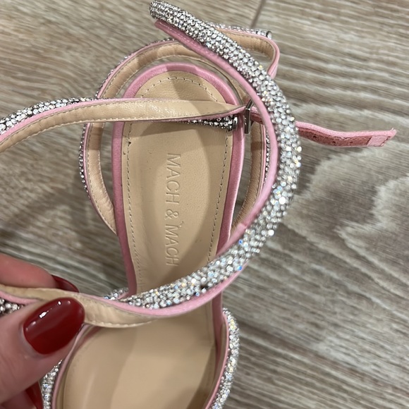Mach and Mach pink heels - Picture 4 of 5
